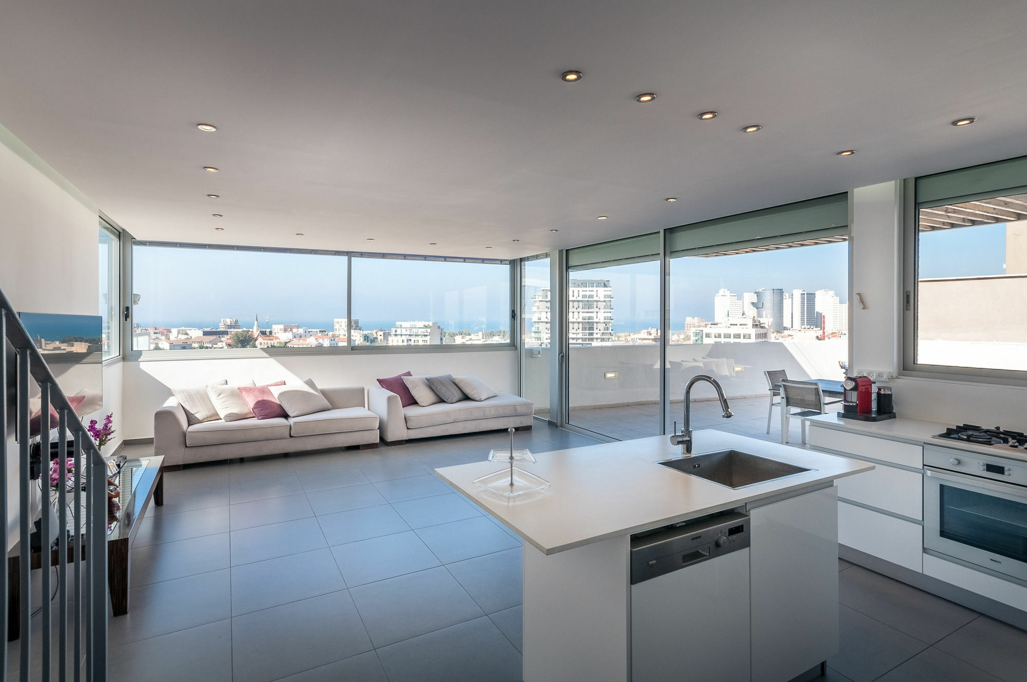 Apartamento Abarbanel St Incredible Penthouse Tel Aviv Exterior foto